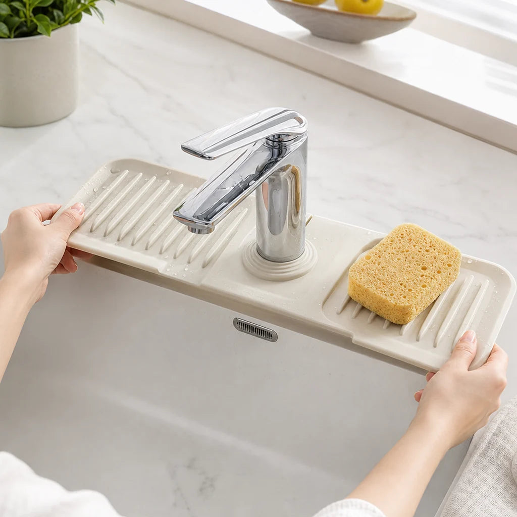 SinkDrain™ – Die Silikon-Spritzschutz-Ablaufmatte für trockene Arbeitsflächen