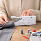 Stitchy™ – Die tragbare Mini-Nähmaschine für schnelle Reparaturen